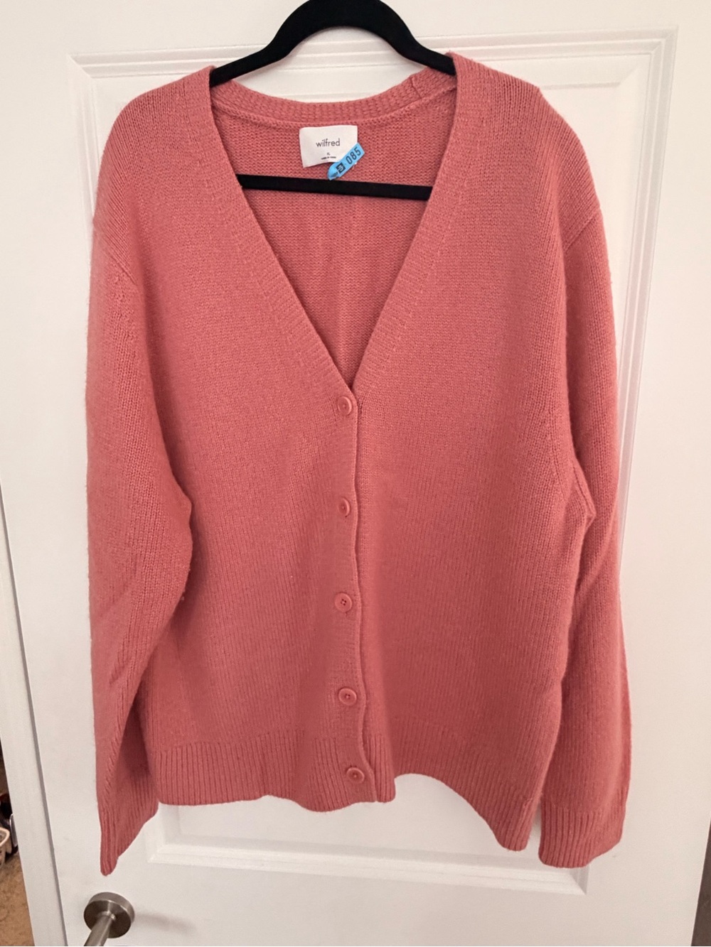 Wilfred Cashmere Button-Front V-Neck Cardigan
